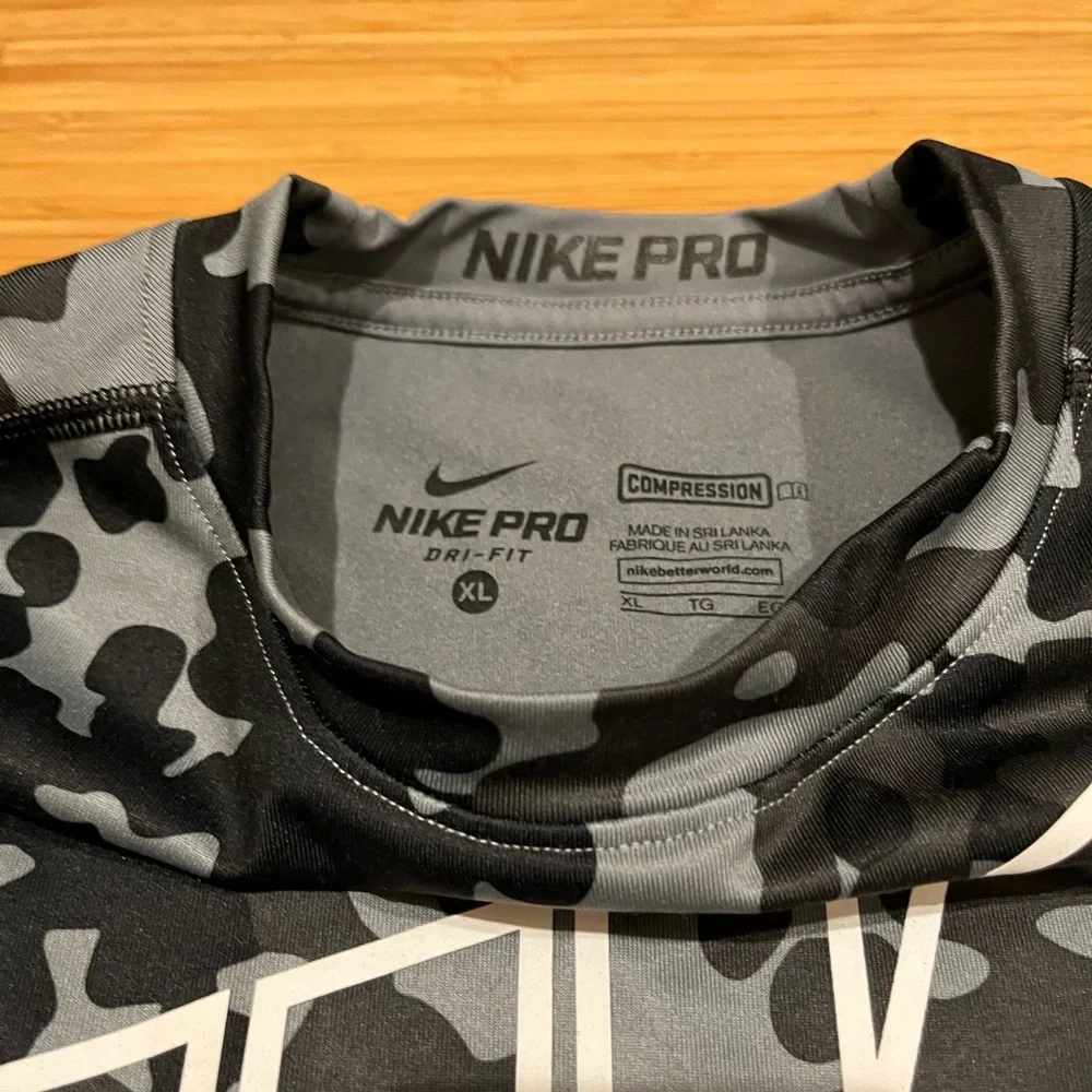 Nike Pro Dri-FIT Boys XL Camo Compression Shirt Black Gray Long Sleeve